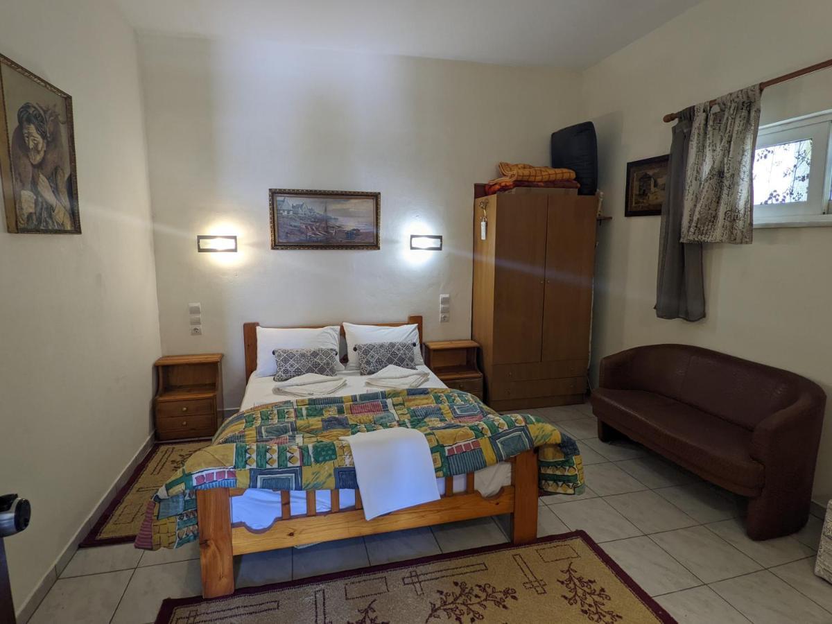 Modern 1-Bedroom With Bbq & Roof Garden Near Beach Stalós Exterior foto
